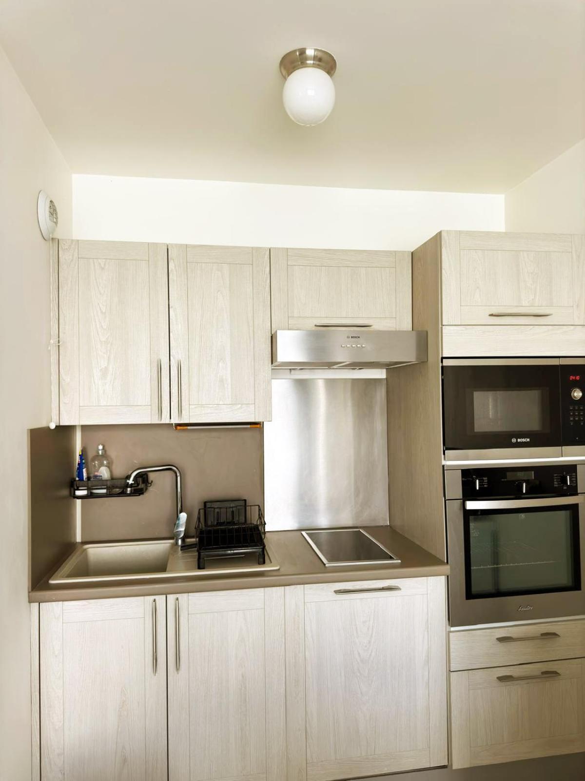 Appartement Magnolia 40M2, Parking Et Wifi Gratuit Montevrain Bagian luar foto